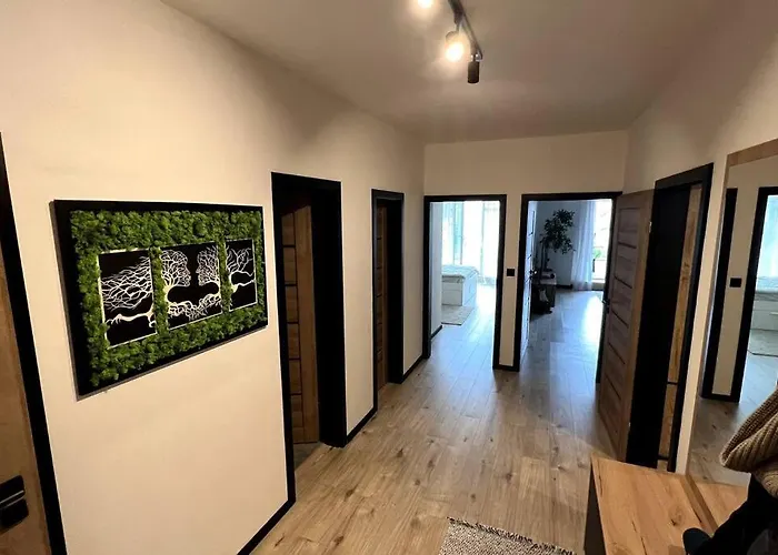 Apartman Apartment, 2x Free Garage, 10 Mins To Centre *