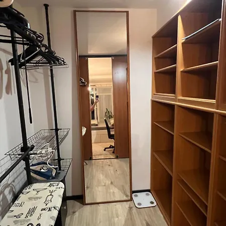 Apartment, 2x Free Garage, 10 Mins To Centre Apartamento